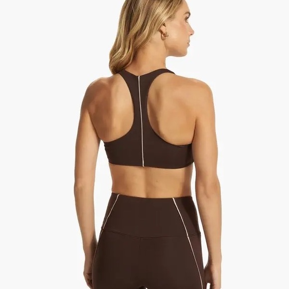 Vuori Evolve Lunar Brown Racerback Sports Bra Size Large NWOT - Picture 2 of 5